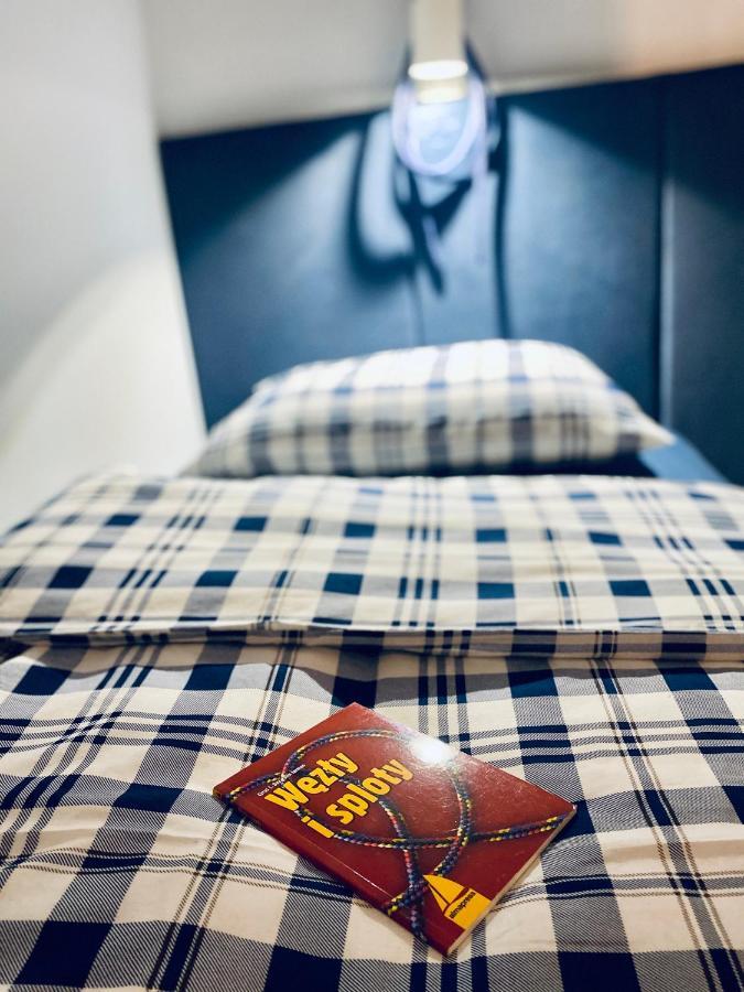 Hotel Thruster - mini kino, lobby, kuchnia, netflix Gdynia Zewnętrze zdjęcie