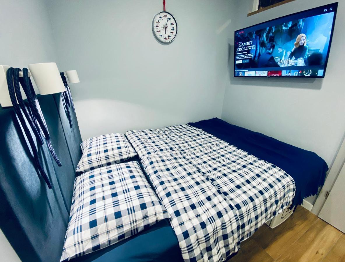 Hotel Thruster - mini kino, lobby, kuchnia, netflix Gdynia Zewnętrze zdjęcie