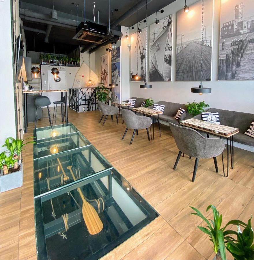 Hotel Thruster - mini kino, lobby, kuchnia, netflix Gdynia Zewnętrze zdjęcie