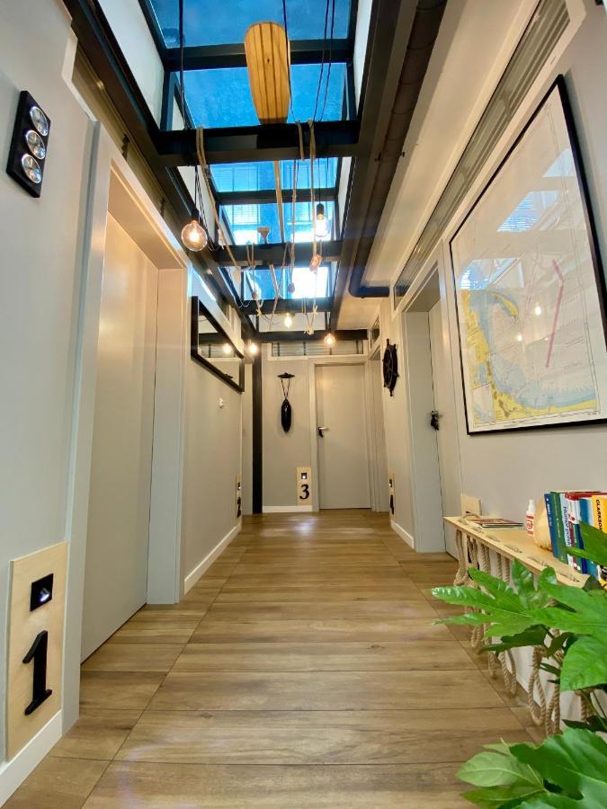Hotel Thruster - mini kino, lobby, kuchnia, netflix Gdynia Zewnętrze zdjęcie